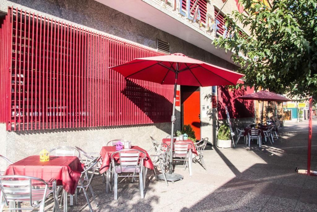 Casetas Hotel Villa De Zaragoza מראה חיצוני תמונה